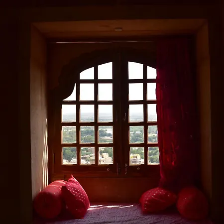 Mud Mirror Guesthouse-2